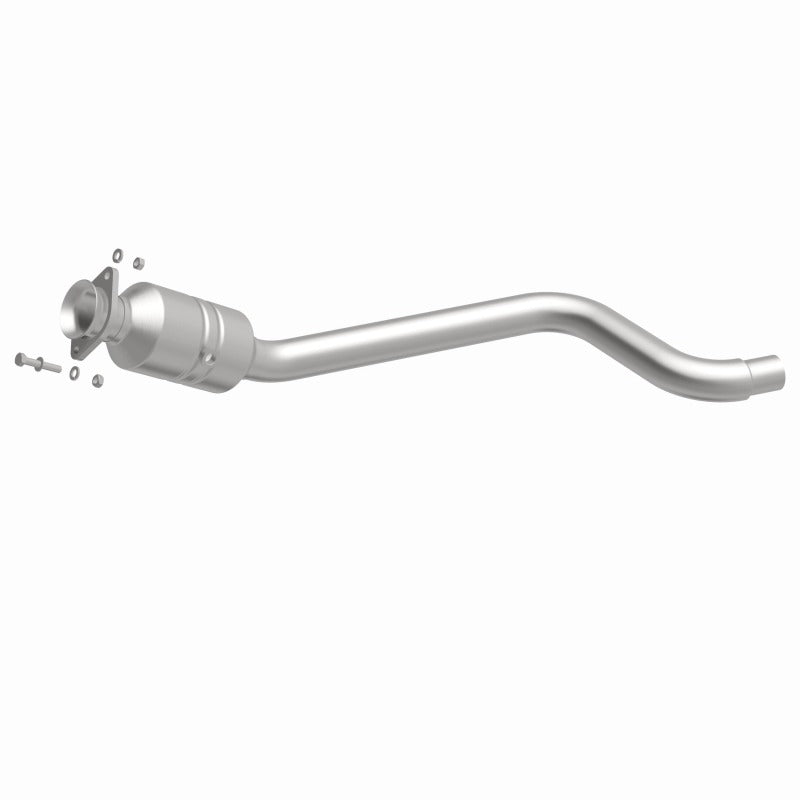 MagnaFlow Direct Fit Catalytic Converter 10-12 Jaguar XF 5.0L