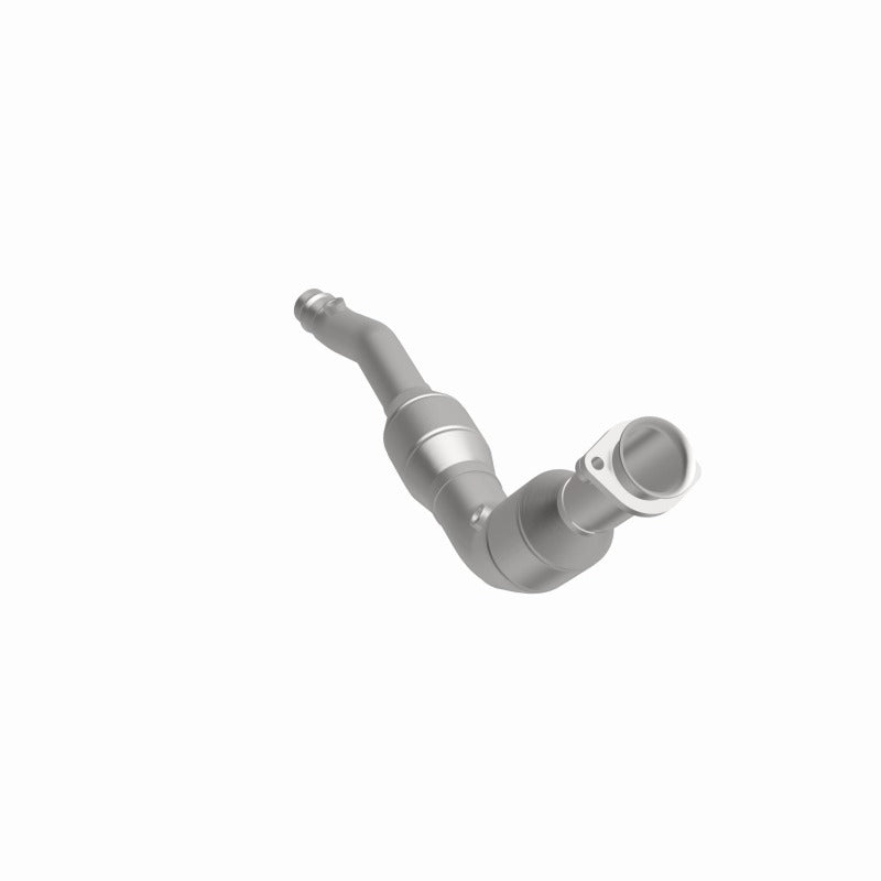 MagnaFlow Direct Fit Catalytic Converter 2014-2016 Land Rover LR4 V6 3 OEM Underbody