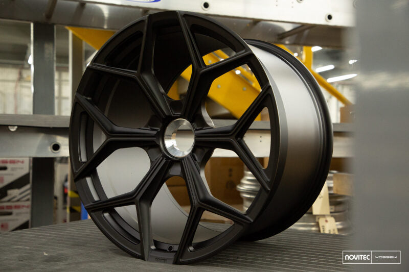 Vossen x Novitec NL4-Cl 20x9in - Centerlock - ET36 - Satin Black Lamborghini Huracan Front Wheel