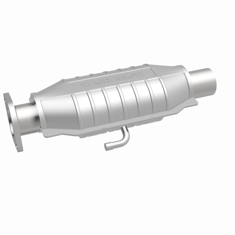 MagnaFlow Direct Fit Catalytic Converter 86-89 Nissan D21