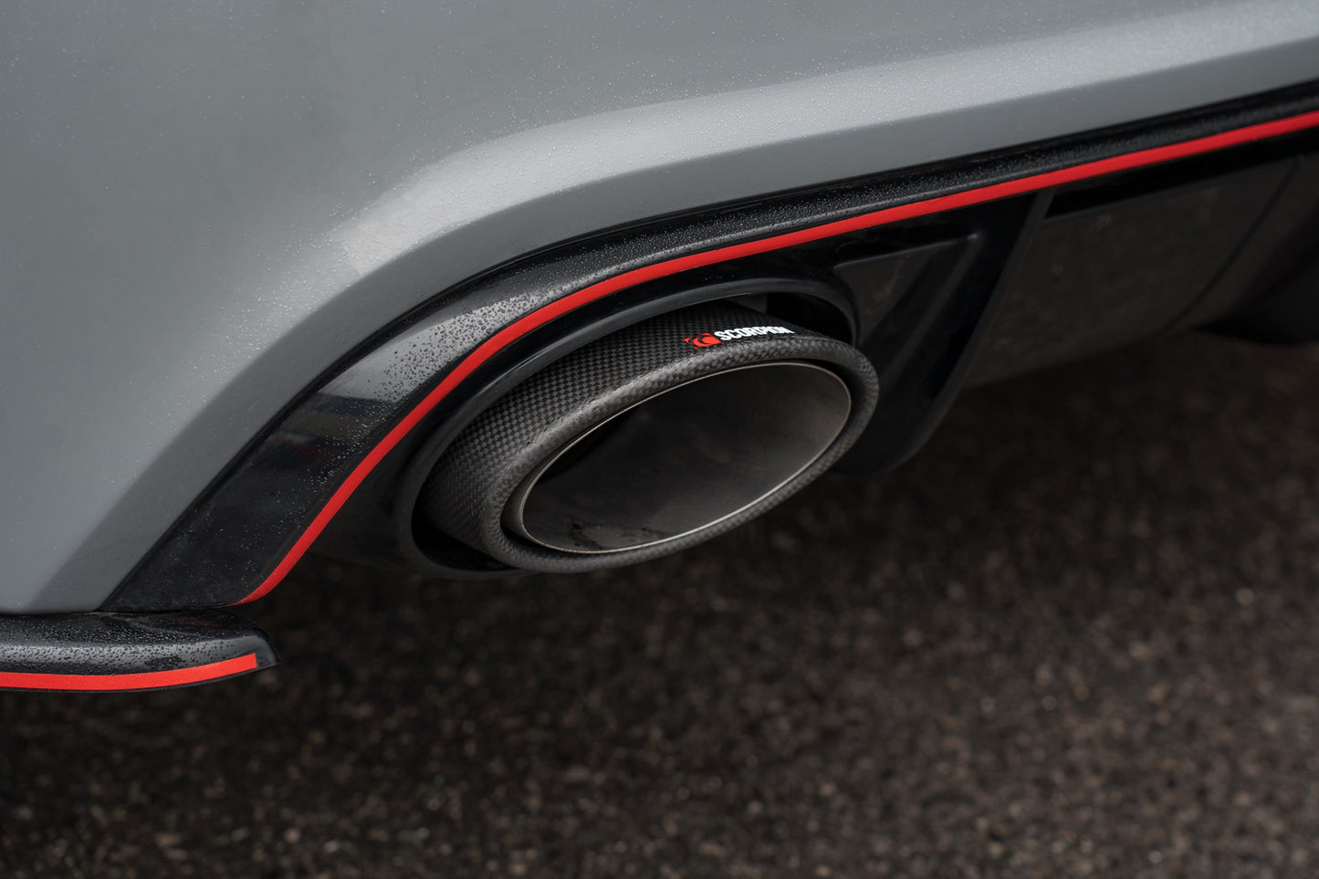 Scorpion SAU087CF Audi RS6 Avant C7 Resonated Half System With Trims | ML Performance US US
