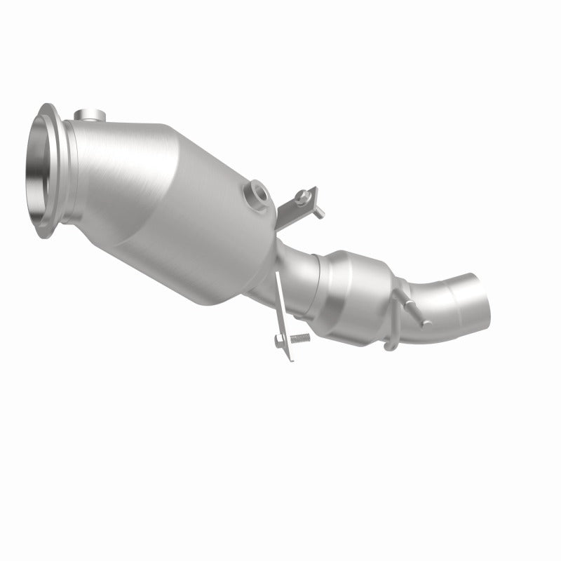 MagnaFlow Direct Fit Catalytic Converter 12-14 BMW 528i 2 L Closed Couple