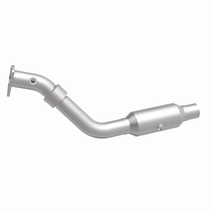 MagnaFlow Direct Fit Catalytic Converter OEM 2004-2006 Chrysler Pacifica Underbody