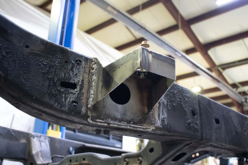 RustBuster RustBust 05-15 Toyota Tacoma Access Cab and Crew Cab Front Body Mount Left