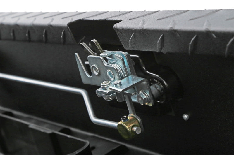 Dee Zee Universal Tool Box - Red Crossover - Double Black BT