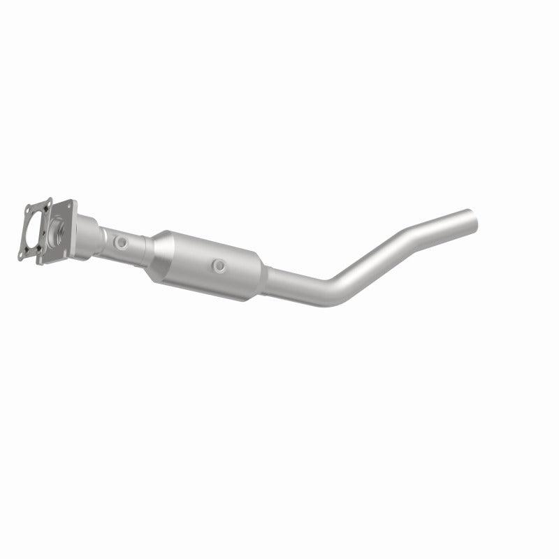 MagnaFlow 11-14 Jeep Patriot 2.4L Direct Fit Converter