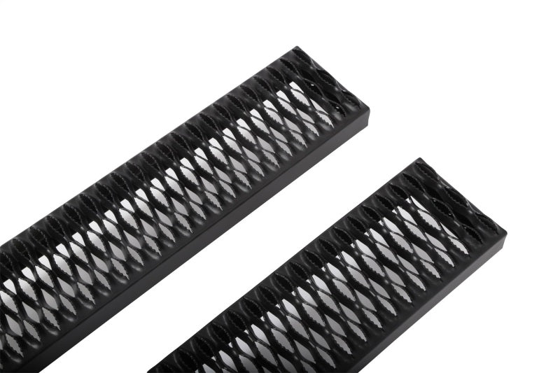 Dee Zee 19-21 Ford Transit Van Running Board Rough Step (55In Aluminum)