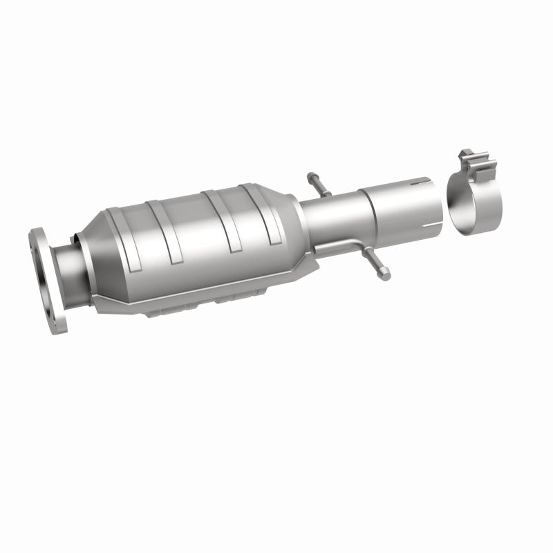 MagnaFlow Direct Fit Catalytic Converter 09-11 Chevy Malibu 3.6L