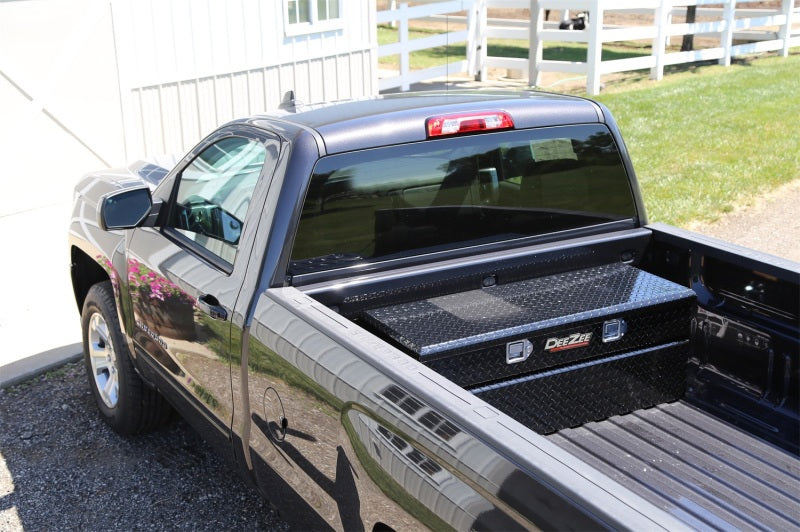 Dee Zee Universal Tool Box - Red Chest Black BT 46In