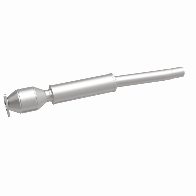 MagnaFlow Direct Fit Catalytic Converter 04/06 VW Phaeton 4.2L Rear Passenger Side
