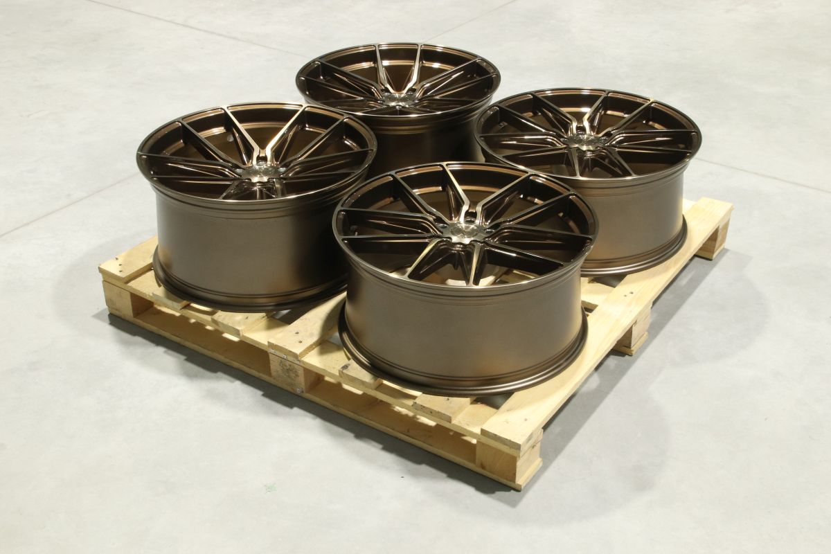 JR Wheels SET-JR#357 Set of JR44 21x9,5 ET25 + 21x10,5 ET28 5x112 Platinum Bronze