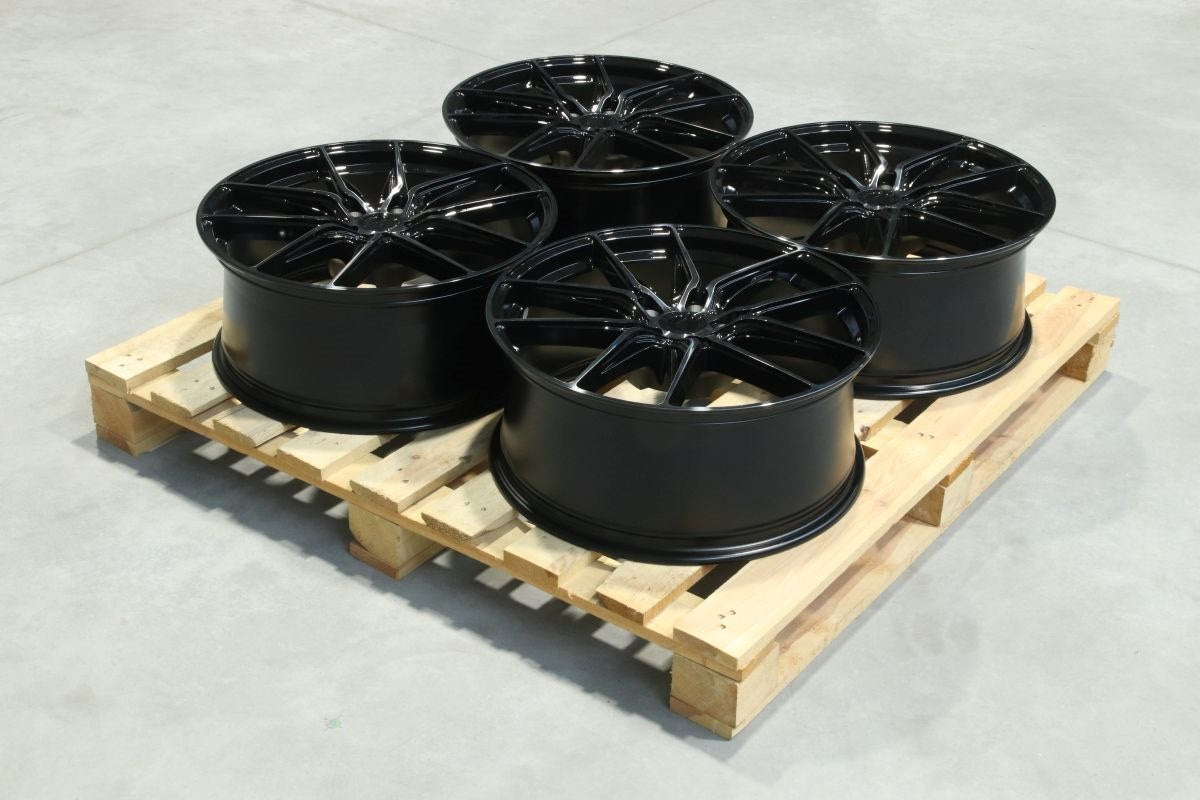 JR Wheels SET-JR#430 Set of JR44 20x8,5 ET20 5x115 Black Machined w/Tinted Face