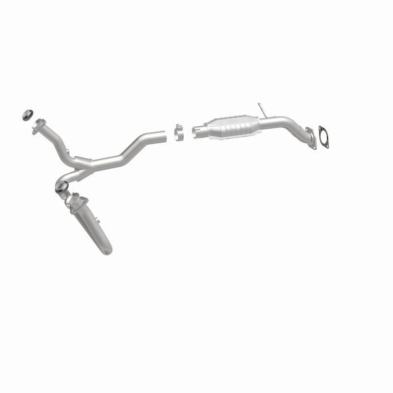 MagnaFlow Direct Fit Catalytic Converter 00-05 Blazer 4WD 4.3L