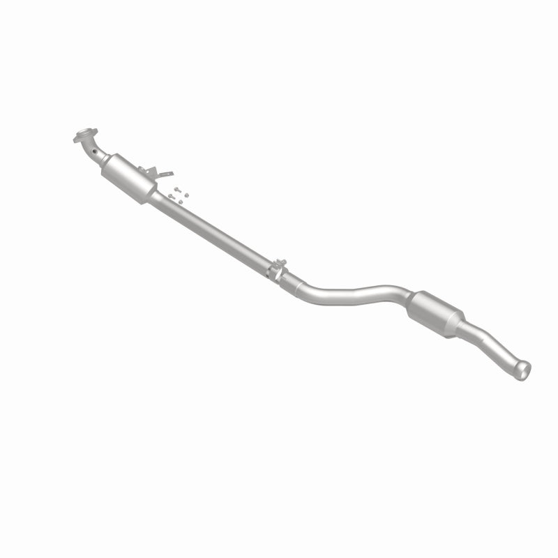 MagnaFlow Direct Fit Catalytic Converter 13-14 Mercedes-Benz GLK350 3.5L