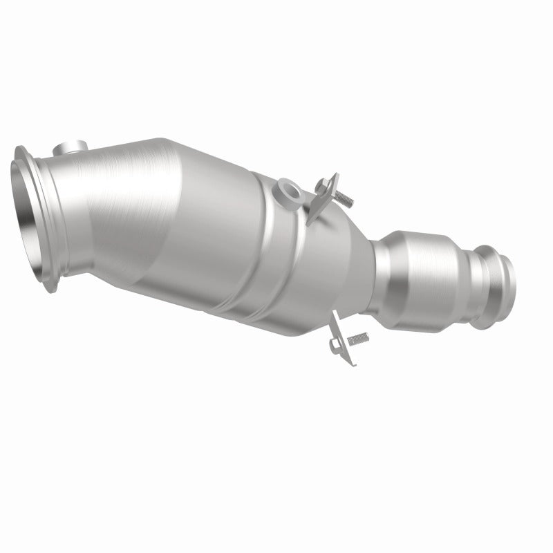 MagnaFlow Direct Fit Catalytic Converter 2016 BMW 428i 2.0L Underbody