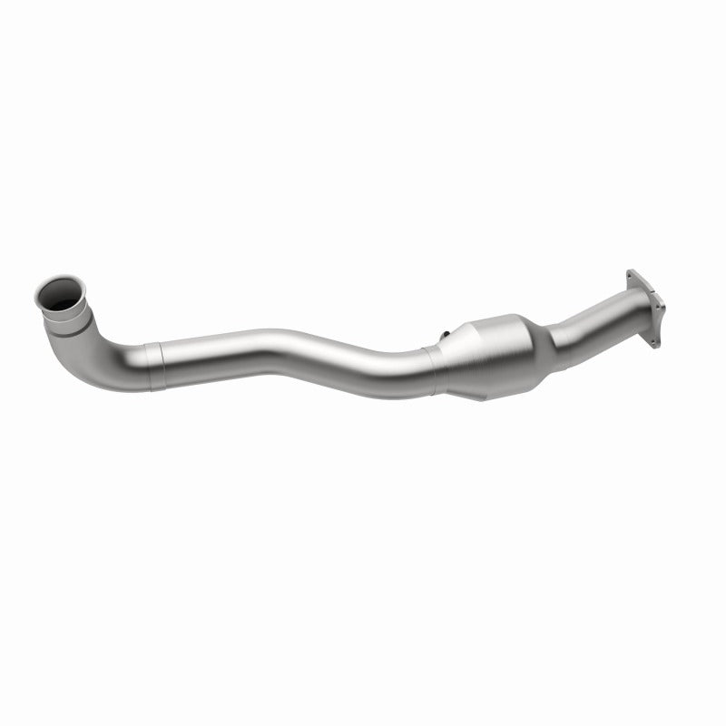 MagnaFlow Direct Fit Catalytic Converter01-05 GM Silv/Sierra 6.6L