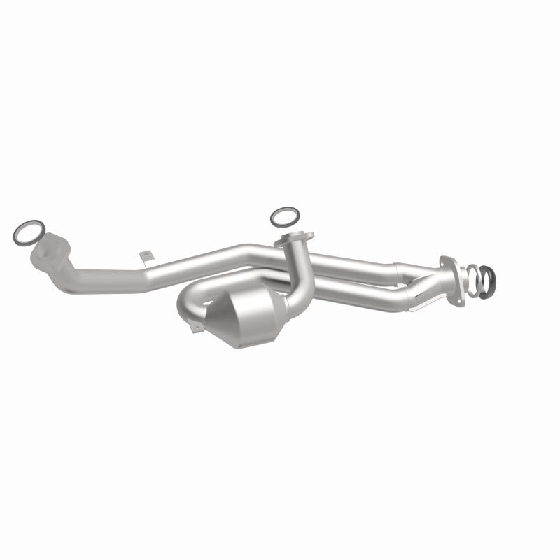 MagnaFlow Direct Fit Catalytic Converter 01-03 Toyota Sienna 3.0L fr