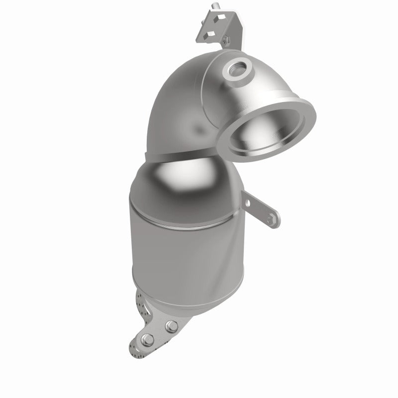 MagnaFlow 18-19 Chevrolet Cruze L4 OEM Underbody Front Direct Fit Converter