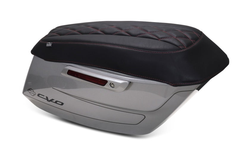 Mustang Motorcycle Mustang 23-25 Harley CVO Road Glide (ST) Deluxe Diamond Saddlebag Lid Covers