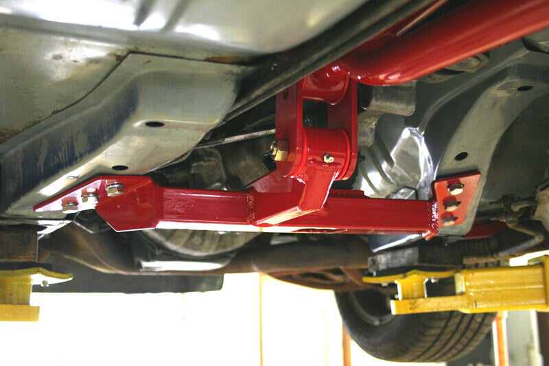 UMI Performance 82-92 GM F-Body Tunnel Mounted Trq. Arm Fits TH400- No Loop - Black