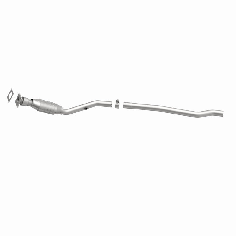 MagnaFlow Direct Fit Catalytic Converter 96-98 Caravan-Voyager 3.3L/