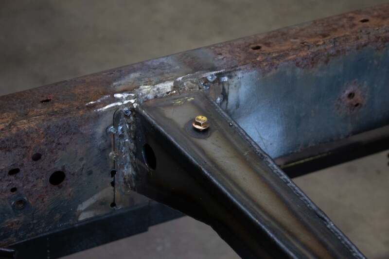 Rustbuster Center Crossmember