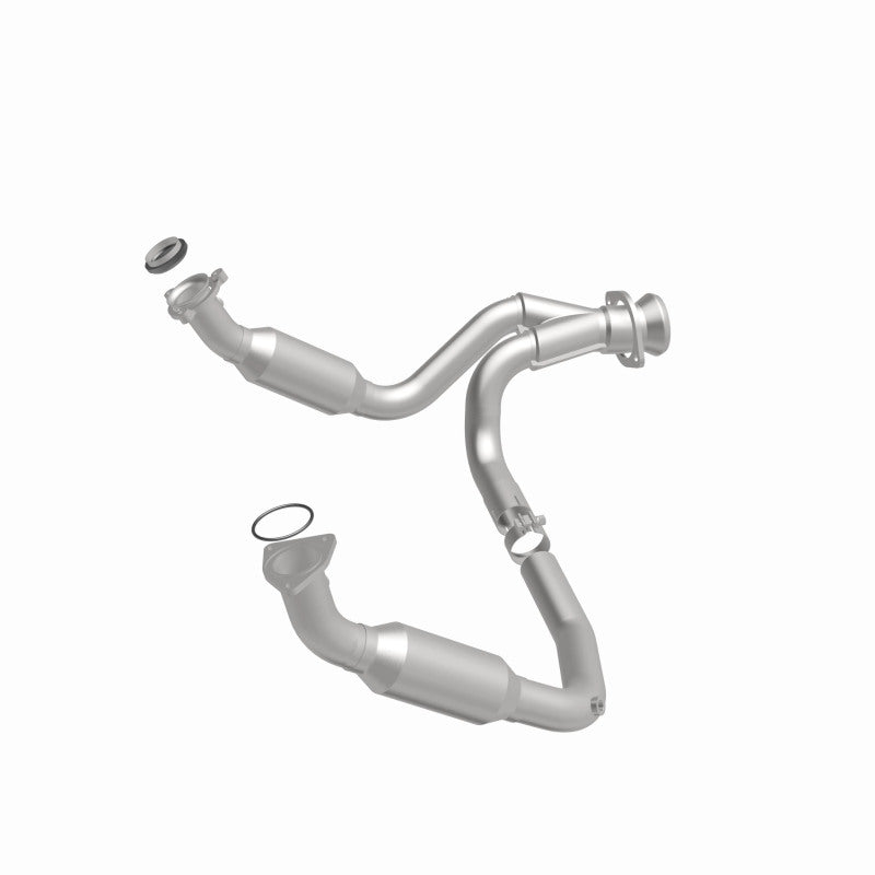 MagnaFlow Direct Fit Catalytic Converter 2007-2008 Cadillac Escalade 6.2L
