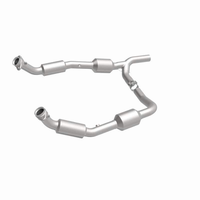 MagnaFlow Direct Fit Catalytic Converter OEM 07-08 Ford E-150