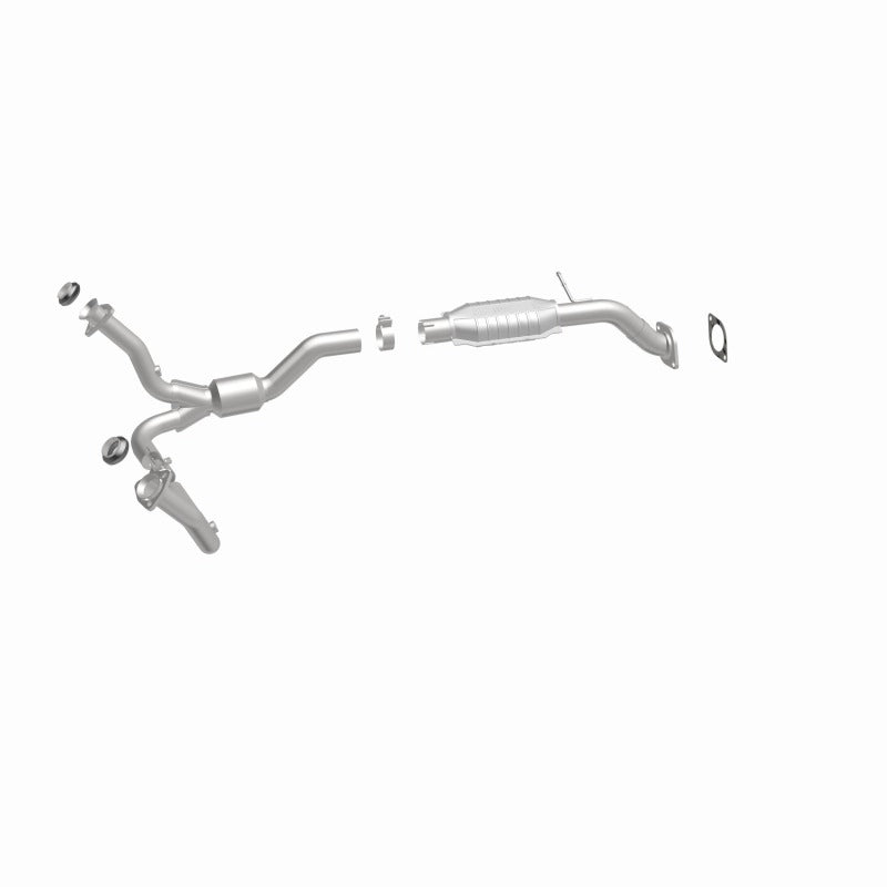 MagnaFlow Direct Fit Catalytic Converter 00-04 Chevy Blazer 4.3L