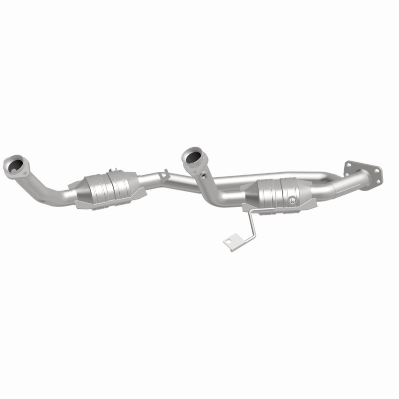 MagnaFlow Direct Fit Catalytic Converter 04 Ford Freestar 3.9L