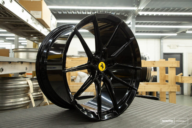 Vossen x Novitec NF9 22x12.5 - 5x114.3 BP - ET46 - Gloss Black Ferrari 812 Superfast/GTS Rear Wheel