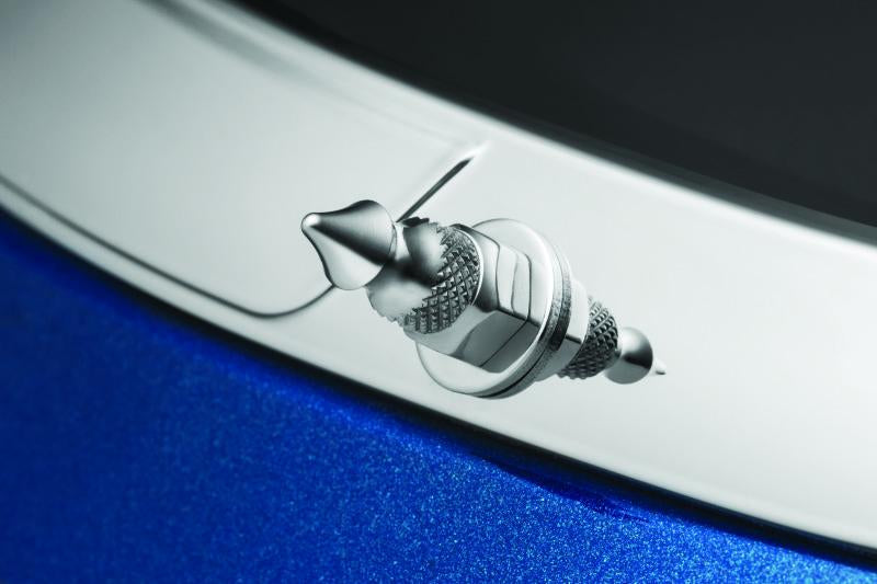 Kuryakyn Windshield Spikes 15-Up FLTRX / FLTRXS Chrome