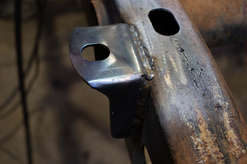 Rustbuster Center Bed Mount