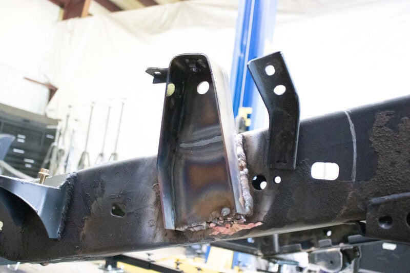 Rustbuster Front Bed Mount Left Side