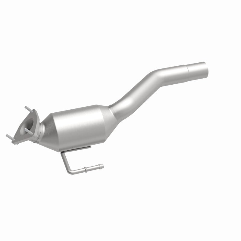 MagnaFlow Direct Fit Catalytic Converter 04-07 VW Touareg 4.2L Driver Side