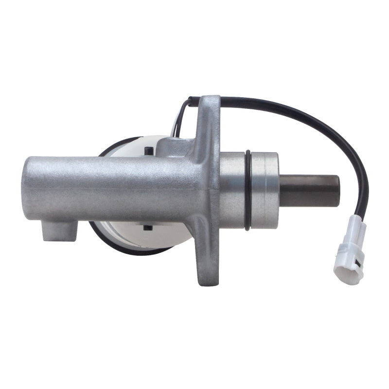 DFC 99-04 Chevrolet Tracker Brake Master Cylinder