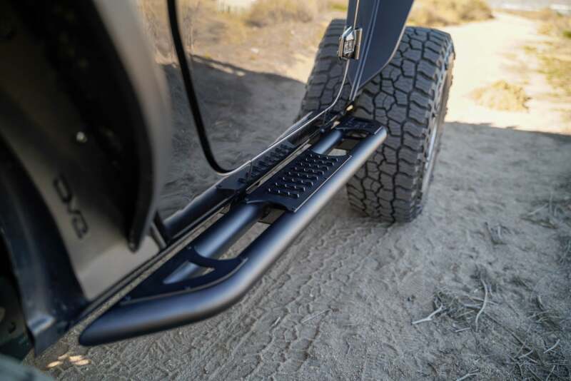 DV8 Offroad 07-18 Jeep Wrangler JK 2 Door Body/Pinch Weld Mounted Side Steps