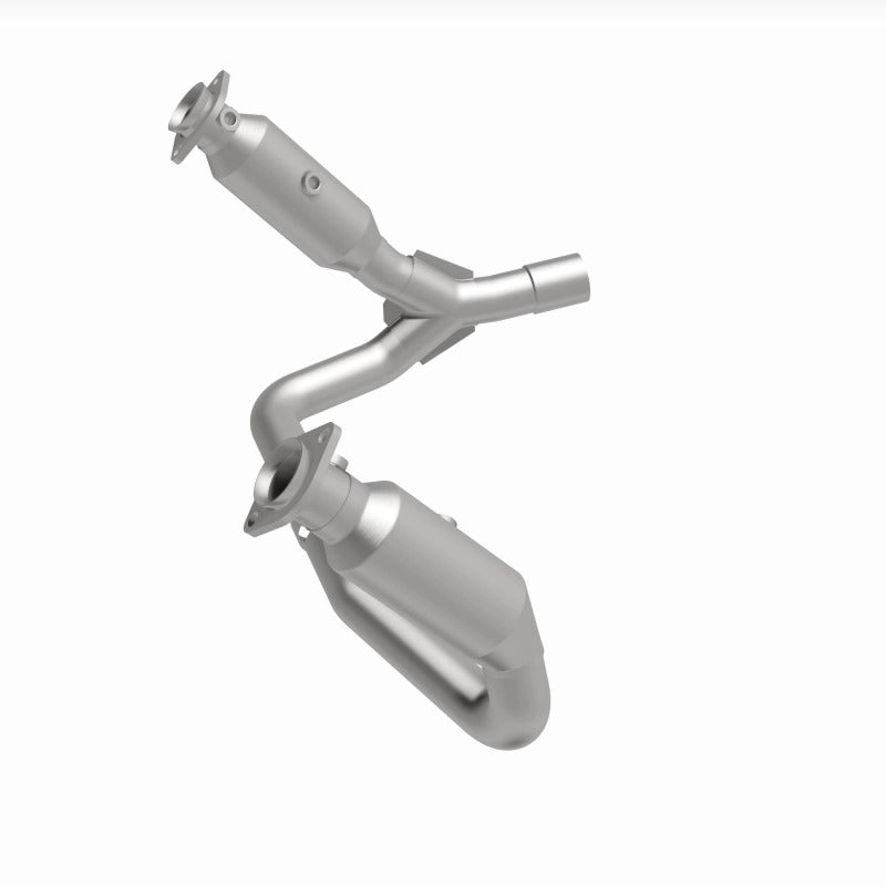 MagnaFlow 07-08 Dakota V6 V8 3.7 4.7 OEM Underbody Direct Fit Converter