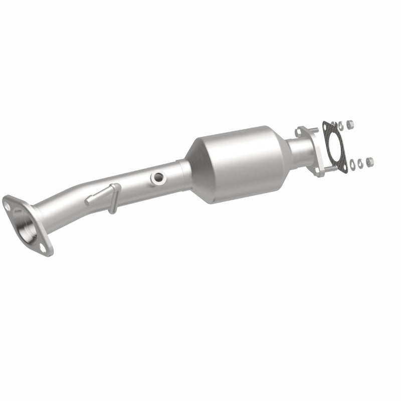 MagnaFlow California Direct Fit Catalytic Converter 13-15 Nissan NV200 2.0L