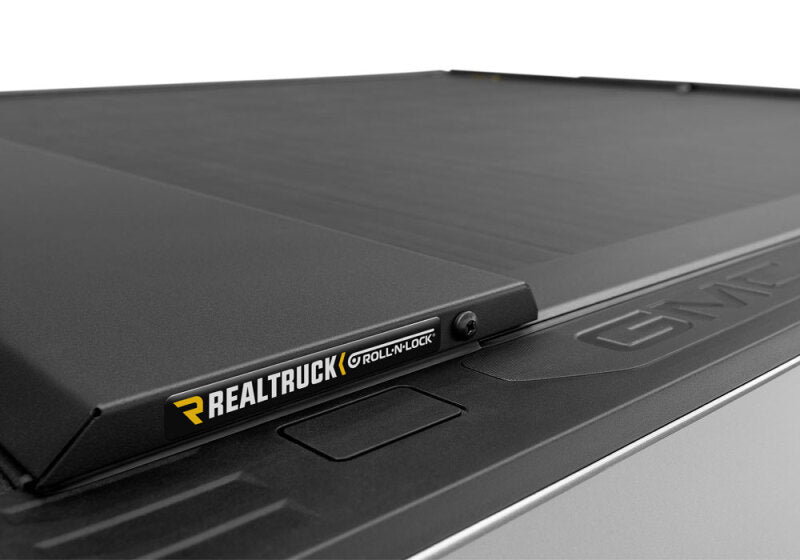 Roll-N-Lock 2019 Chevrolet Silverado 1500 72.5in Bed M-Series Retractable Tonneau Cover