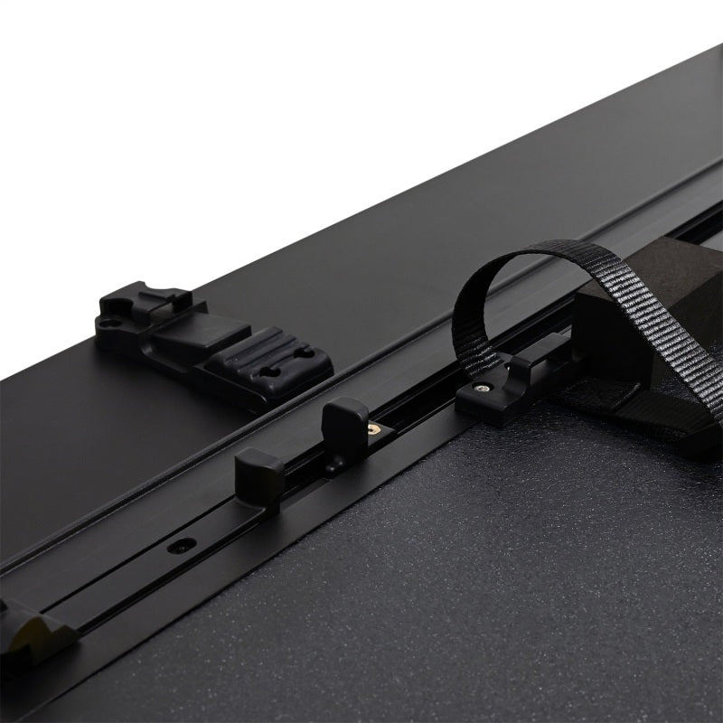 Westin 15-26 Ford F-150 6.5ft. Bed Hard Tri-Fold Tonneau Cover - Black
