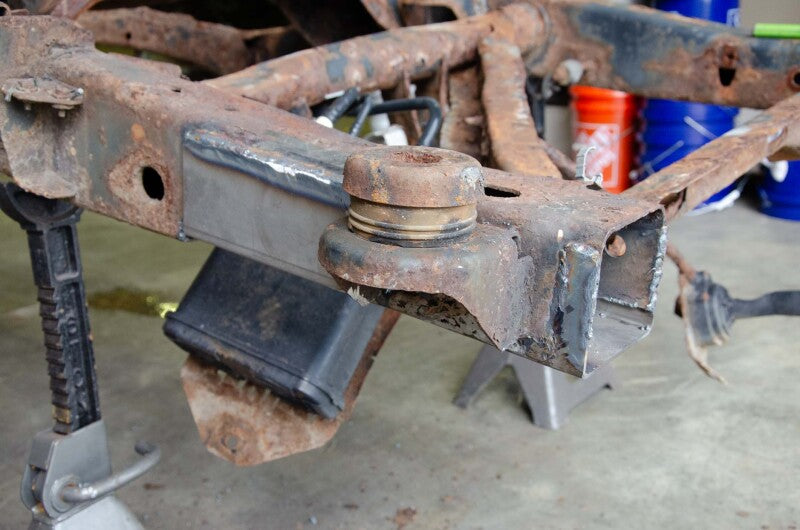 RustBuster Rust Buster 02-09 Chevy Trailblazer / GMC Envoy Rear Frame Section - Right