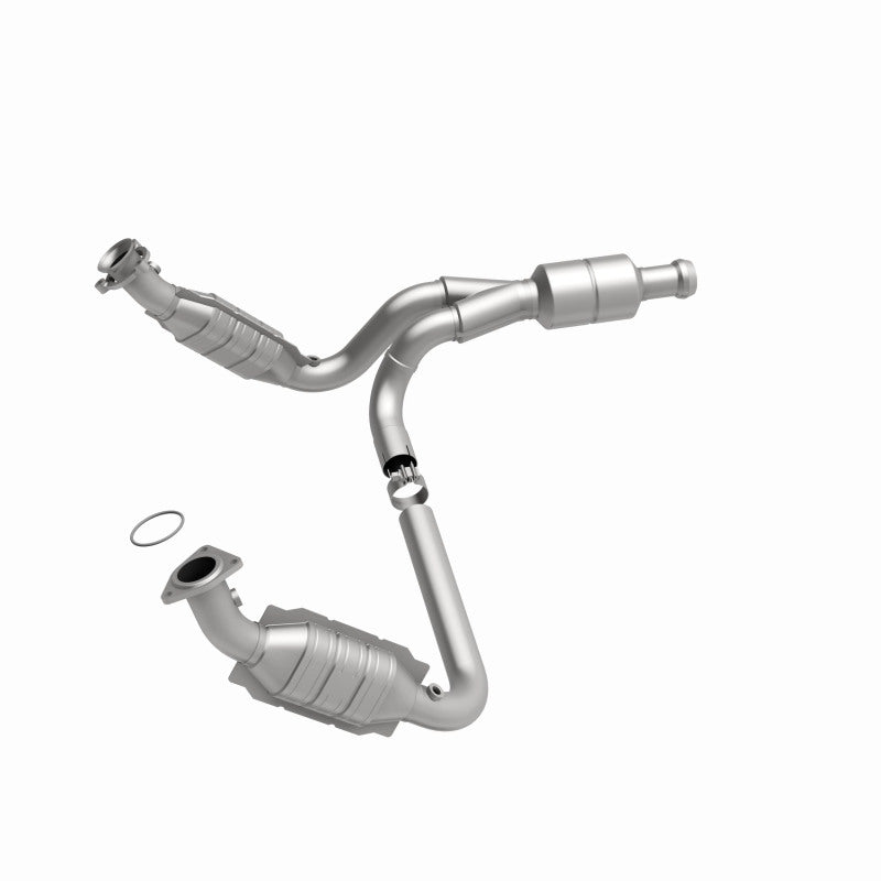 MagnaFlow Direct Fit Catalytic Converter 10-13 GMC Sierra 1500 V6 4.3L