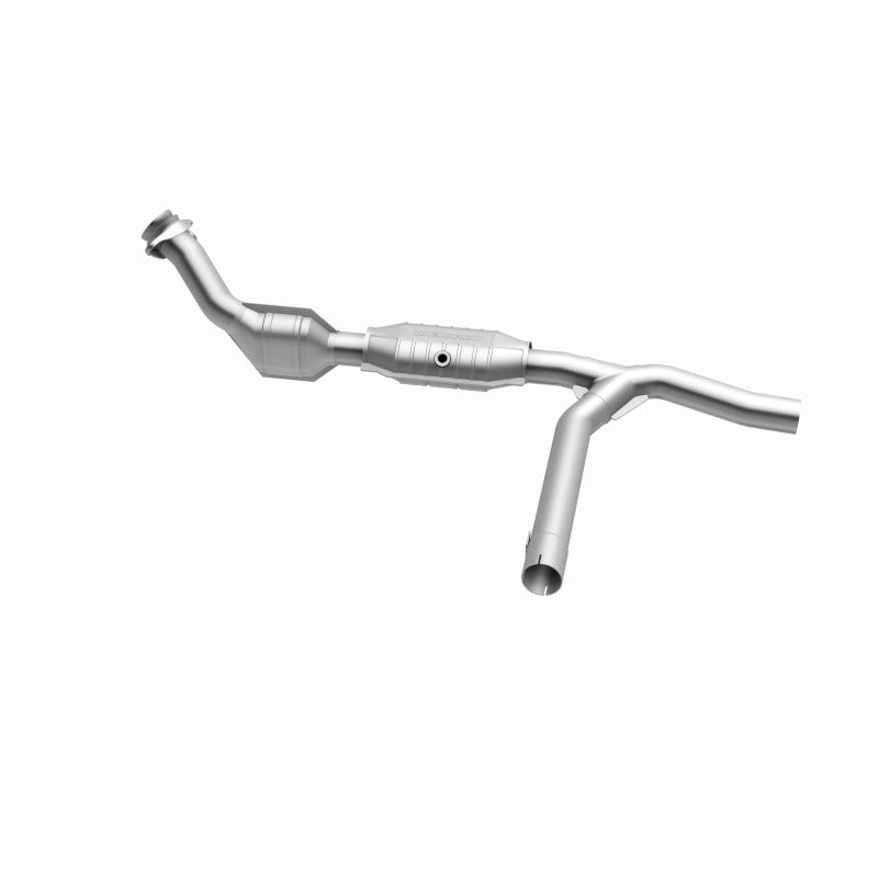 MagnaFlow Direct Fit Catalytic Converter 00-01 Ford F-150 4.6L 2wd