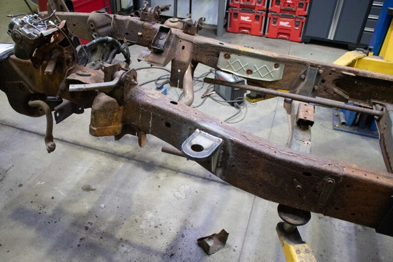 Rustbuster Front Cab Mount