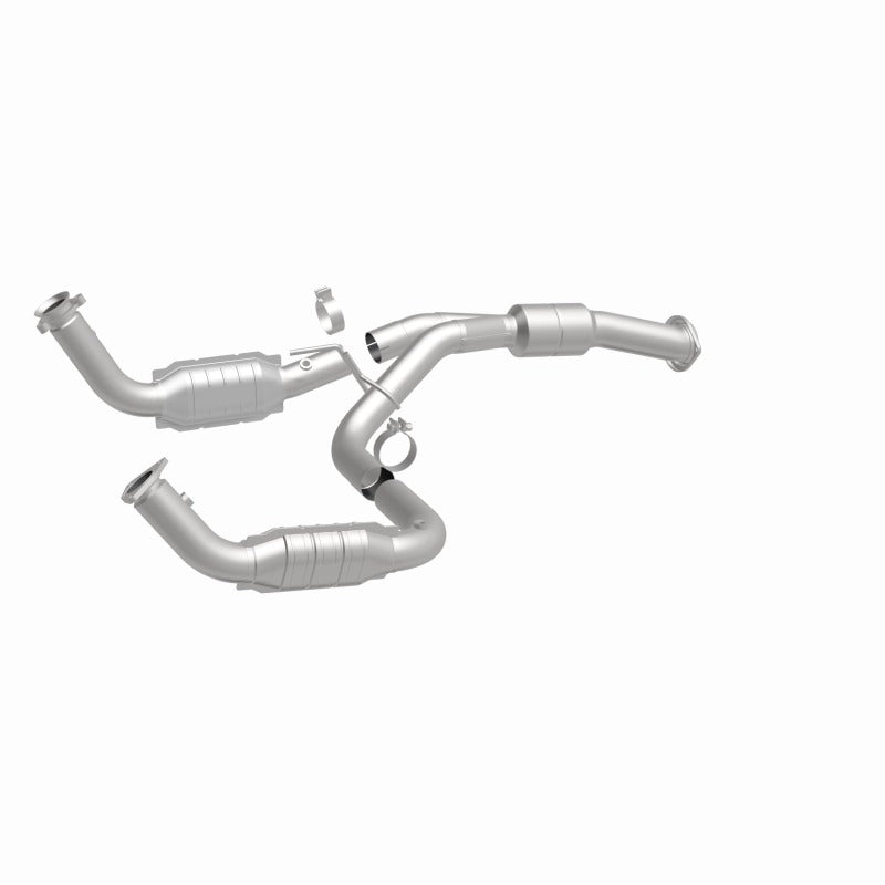 MagnaFlow Direct Fit Catalytic Converter 11-13 Chev Silverado 2500 HD/3500 HD 6.0L