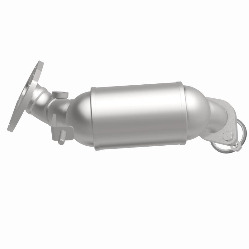MagnaFlow 17-20 Toyota Sienna / 16-19 Lexus RX350 V6 3.5L Direct Fit Manifold Catalytic Converter