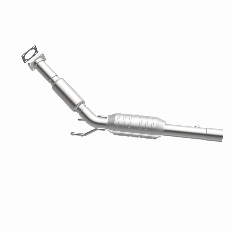 MagnaFlow Direct Fit Catalytic Converter 06-08 Volkswagen Jetta/Rabbit 2.5L (49 State)
