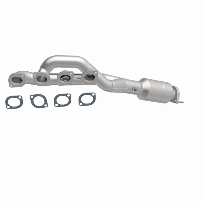 MagnaFlow Direct Fit Catalytic Conv BMW 99-03 540I 4.4L / 99-01 740I/740IL 4.4L California - P/S