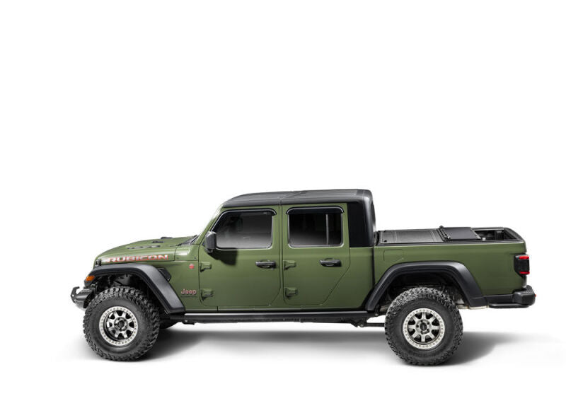 BAK 20-26 GM Silverado/Sierra 2500/3500 HD 8.2ft Bed BAKFlip MX4 TS